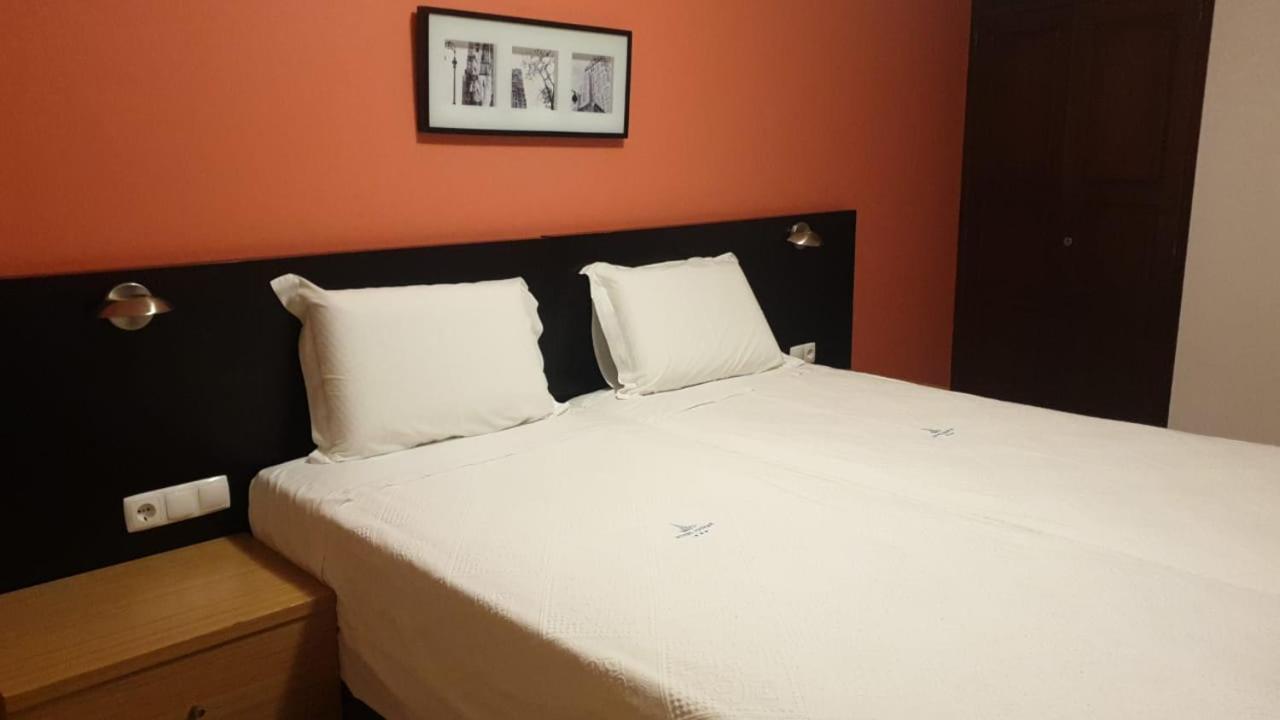 Hotel Riomar Lagos Exterior photo