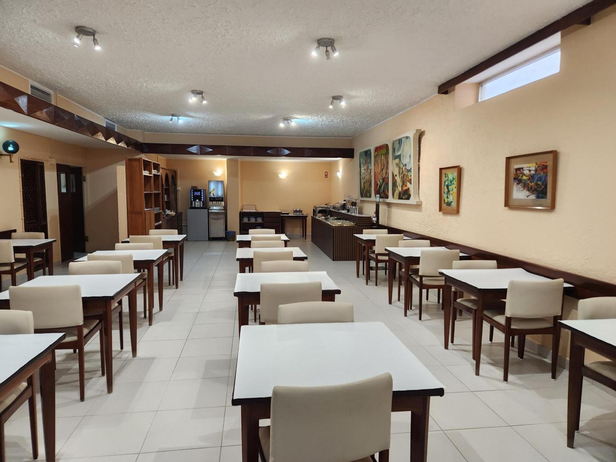 Hotel Riomar Lagos Exterior photo